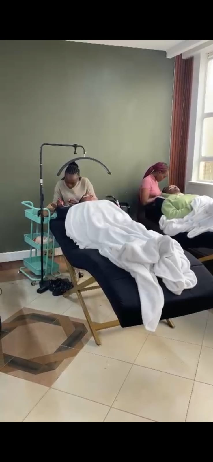 Lash training at Melaki Academy